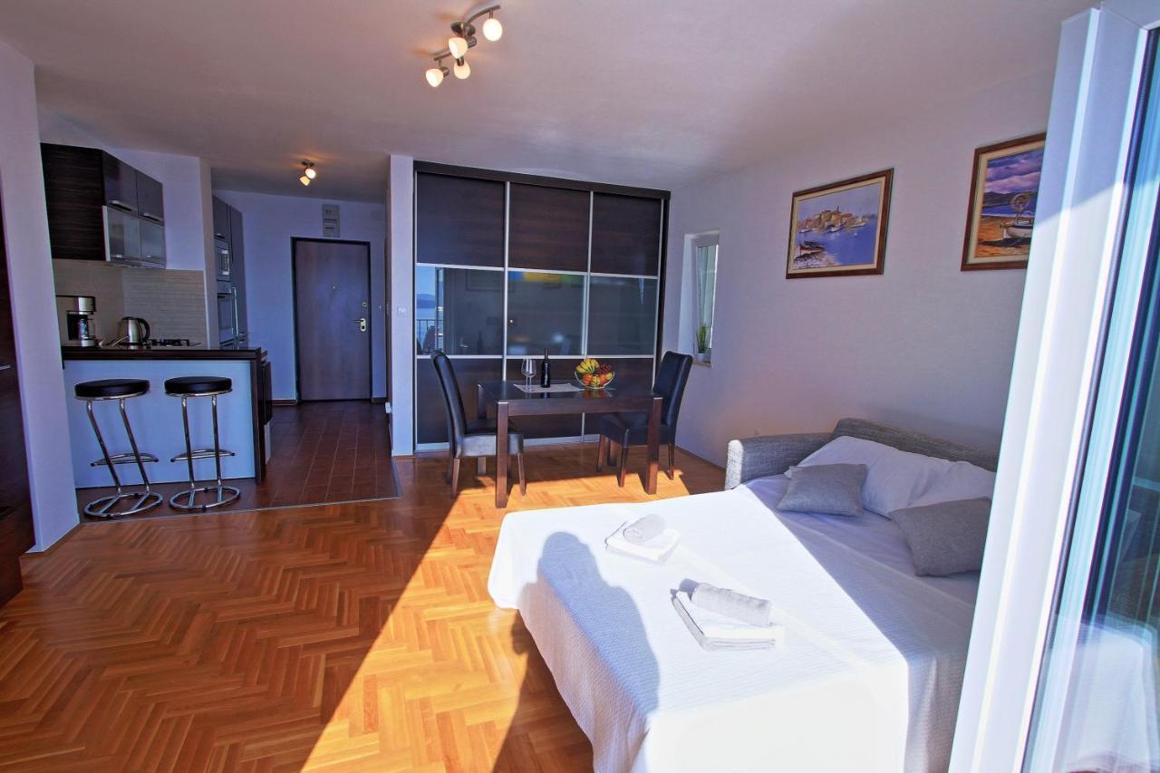 Studio Apartman Luka 센 외부 사진