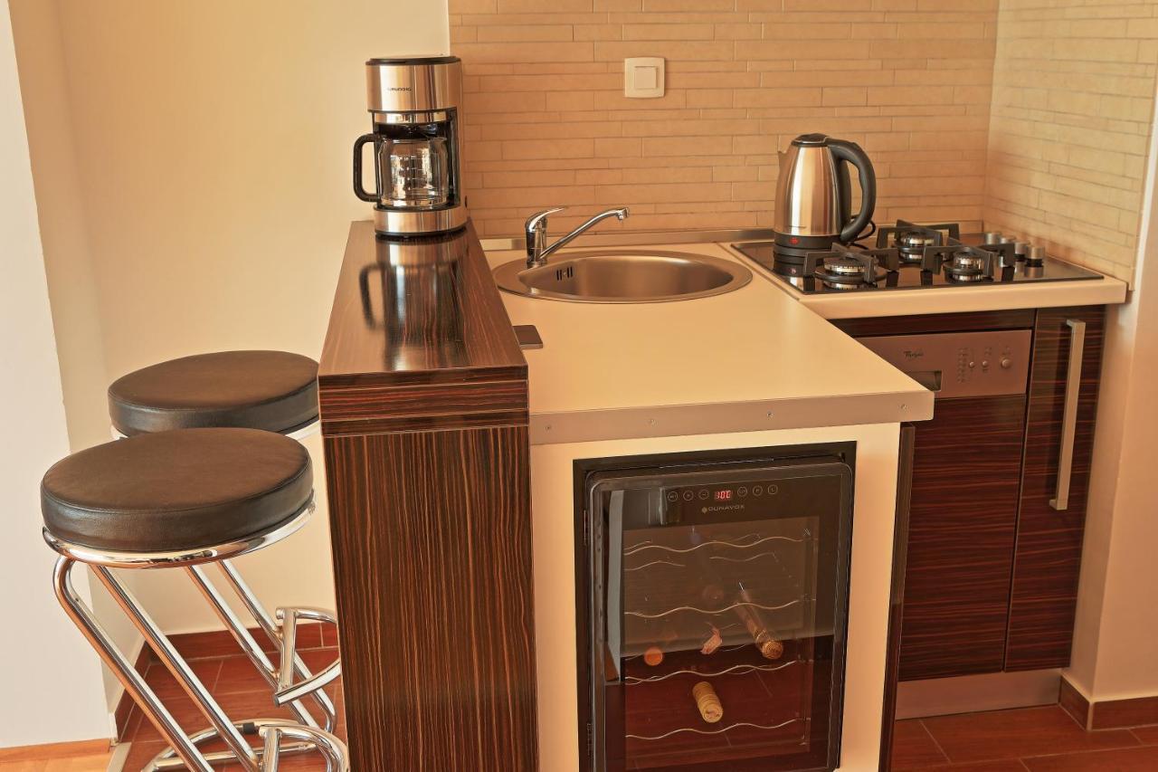 Studio Apartman Luka 센 외부 사진